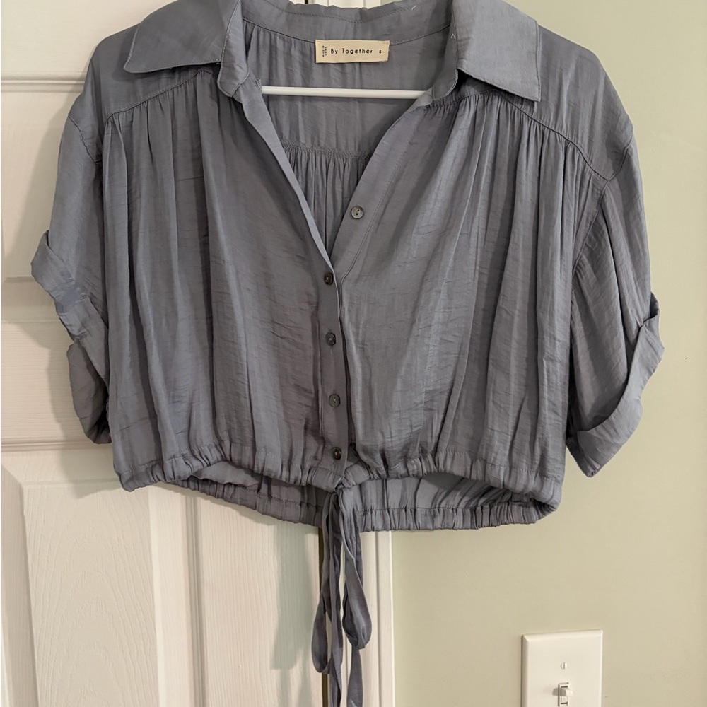 By Together Dusty Blue Cropped Button-Front Tie Hem Shirt